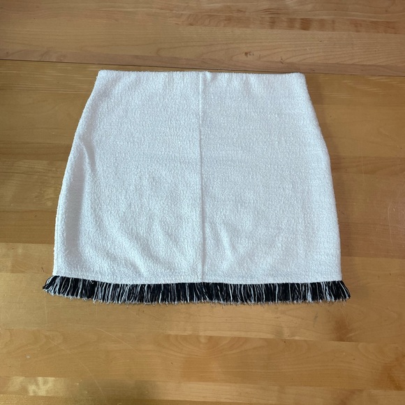 Zara Cream Knit Boucle Mini Skirt Size Small - Picture 7 of 9